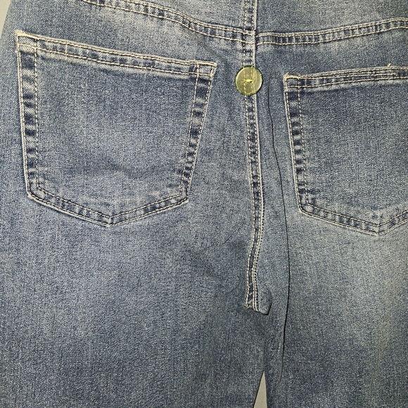 Red Star Womans Capri Jeans Size 8 - Picture 6 of 12